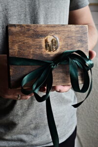 Album harmonijkowy na 40 zdjęć 10x15 – paprocie w żywicznym oczku OUTLET